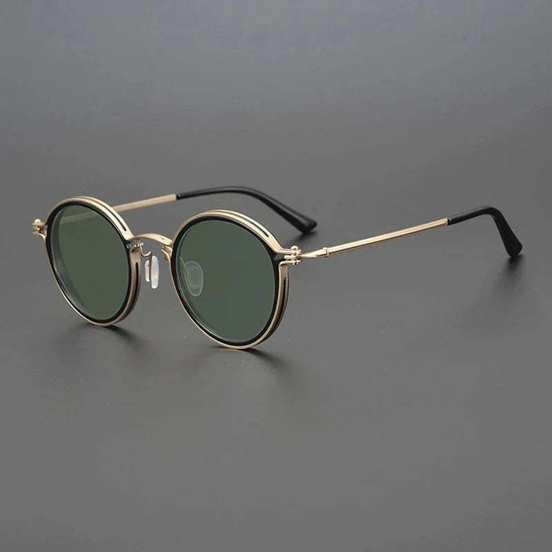 SOLIS ROUND SHADES